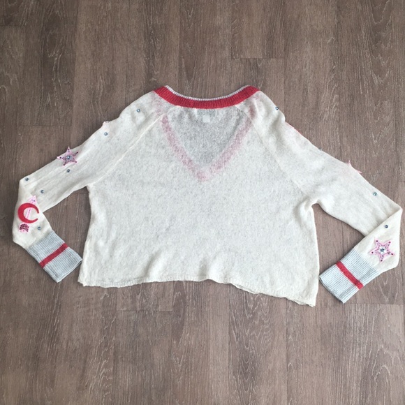 Wildfox Power Icons Quincy Sweater - in Vintage Lace - Picture 9 of 16